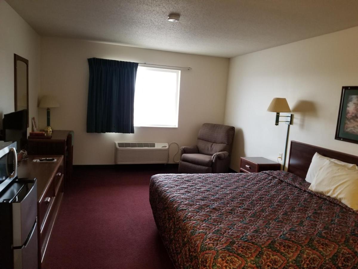 Bilmar Inn & Suites Dell Rapids Buitenkant foto