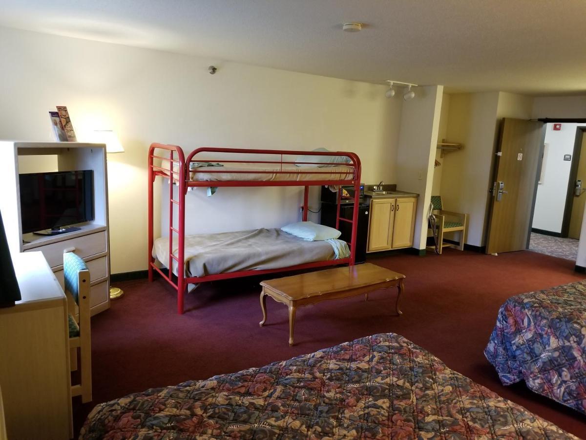 Bilmar Inn & Suites Dell Rapids Buitenkant foto