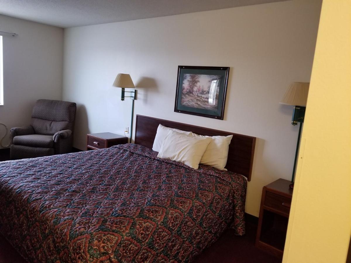 Bilmar Inn & Suites Dell Rapids Buitenkant foto