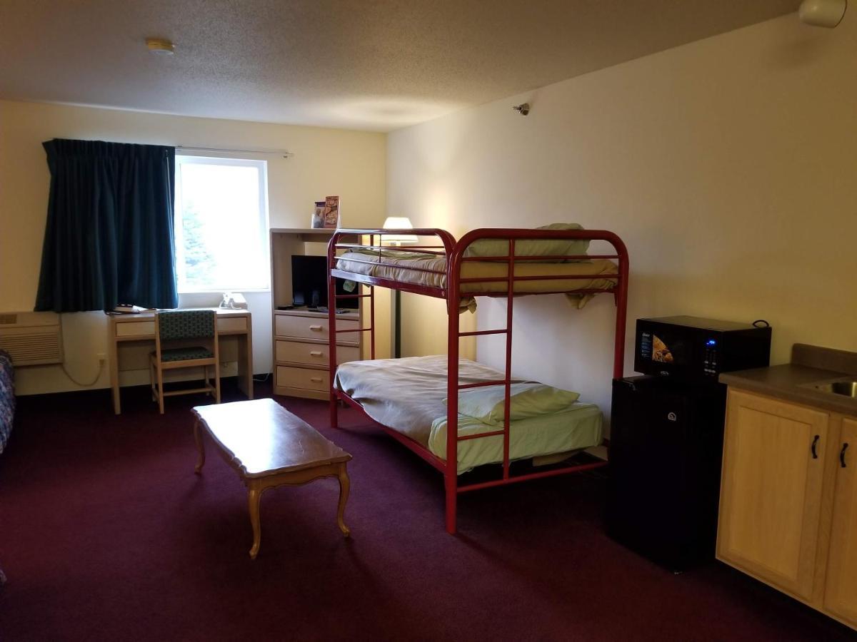 Bilmar Inn & Suites Dell Rapids Buitenkant foto