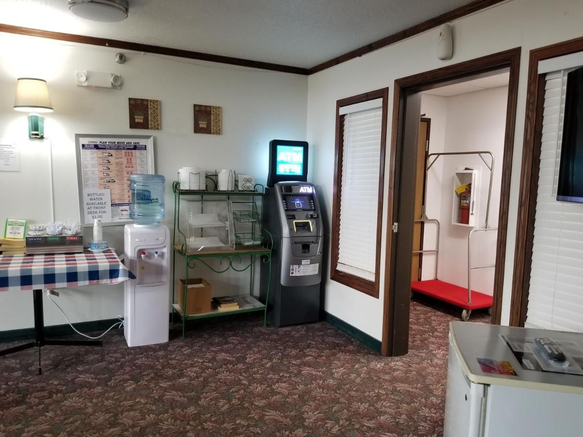 Bilmar Inn & Suites Dell Rapids Buitenkant foto