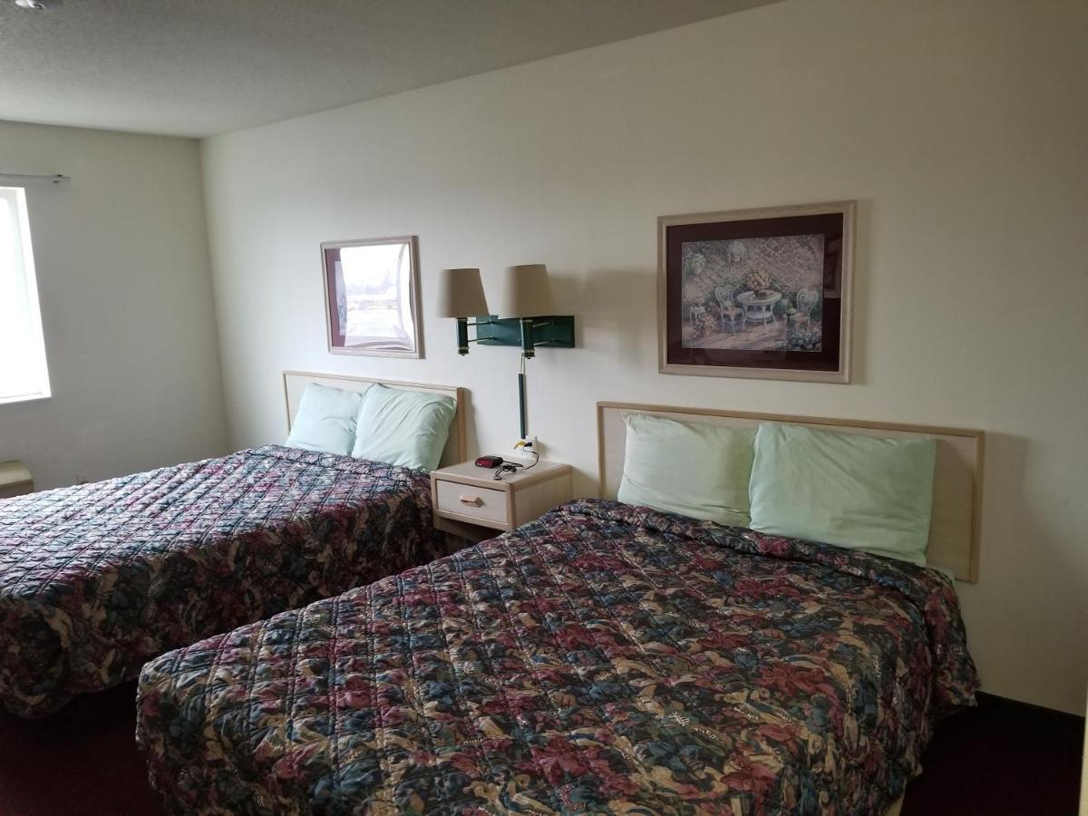 Bilmar Inn & Suites Dell Rapids Buitenkant foto